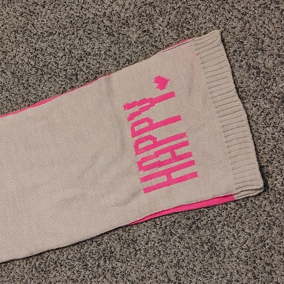 Old Navy Reversible Scarf - Picture 3 of 4